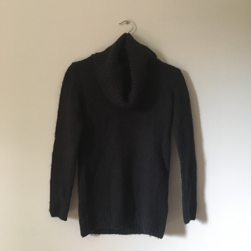 [H&M] Black Cowl Neck Sweater
